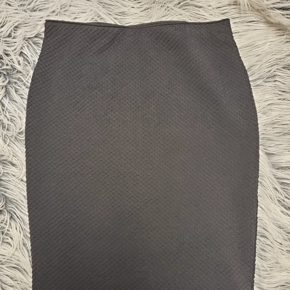 Apt 9 black pencil skirt